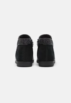 Geox Shawntel Girl - Korte Laarzen - Black -Geox 068647b4cbd34d178fcdcf9aa602a774