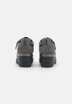 Geox Ilde - Sneakers Laag - Dark Stone 9 Geox Ilde - Sneakers Laag - Dark Stone -Geox 1a9abdbfd81445148bb23b4b5884190e
