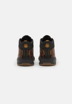 Geox Aerantis 4X4 Abx - Sneakers Laag - Cognac -Geox 2aee8bed5fd2400fb5a5ec10c74e62f4