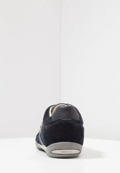 Geox Wells - Sneakers Laag - Dark Navy 9 Geox Wells - Sneakers Laag - Dark Navy -Geox 2d8b037e97754ac09248a305530b300d