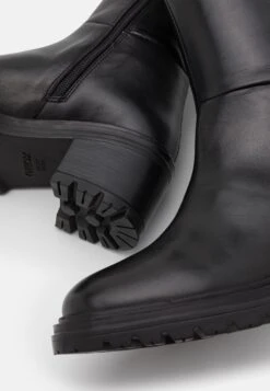 Geox Damiana - Laarzen - Black -Geox 425d96a9dd0d4706a8f089939a7bdc3e