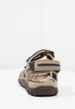 Geox Strada - Outdoorsandalen - Sand/Navy 9 Geox Strada - Outdoorsandalen - Sand/Navy -Geox 4c5f1f87d34443179f0847e36e6fb04e