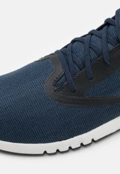 Geox Aerantis - Sneakers Laag - Navy -Geox 4e7a5b6b5fff43018dd4840be6d6297e