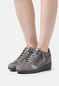 Geox Ilde - Sneakers Laag - Dark Stone