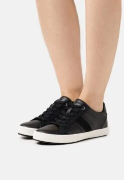 Geox Blomiee - Sneakers Laag - Black