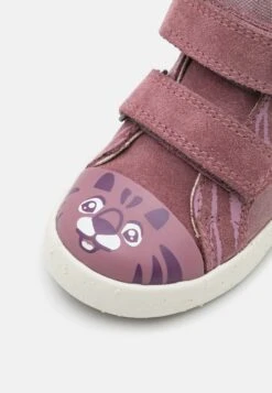 Geox Wwf Kilwi Girl - Sneakers Hoog - Dark Rose -Geox 8d08288e866d4e7a8771e6b57f639cfc