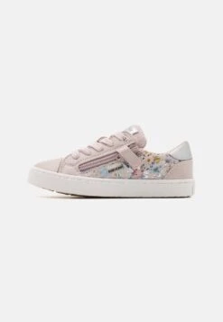 Geox Jr Kilwi Girl - Sneakers Laag - Light Rose