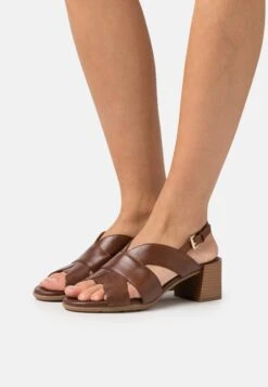 Geox New Marykarmen - Sandalen - Brown