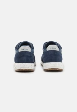 Geox Alben Boy - Sneakers Laag - Navy/Avio 8 Geox Alben Boy - Sneakers Laag - Navy/Avio -Geox b89c66a92c39439fa8089fc3f60106c8