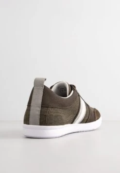 Geox Walee - Sneakers Laag - Musk 7 Geox Walee - Sneakers Laag - Musk -Geox b9b91852b6d44a248fadfe29c325953d