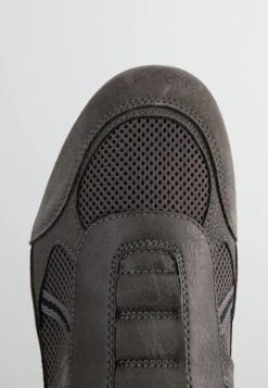 Geox U Ravex B - Instappers - Grey -Geox ba8ba41d68e74f5e91683f379f6d67b9