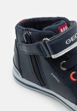 Geox Marvel Spiderman Kilwi Boy - Sneakers Hoog - Navy/Royal -Geox e25f23bc734942c3bc297d28bd2501fa