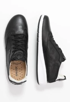 Geox Aerantis - Sneakers Laag - Black -Geox e92996d08dc1461596b1bfa2e44031bc