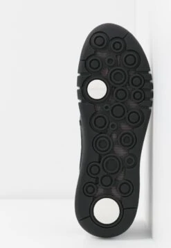 Geox Aerantis - Sneakers Laag - Black -Geox eb7a5394d844414eb9032036e2475e64