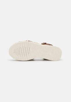 Geox Eolie - Sandalen Met Plateauzool - Brown 10 Geox Eolie - Sandalen Met Plateauzool - Brown -Geox f85ea602deec4deabb4e5fd5bde40718