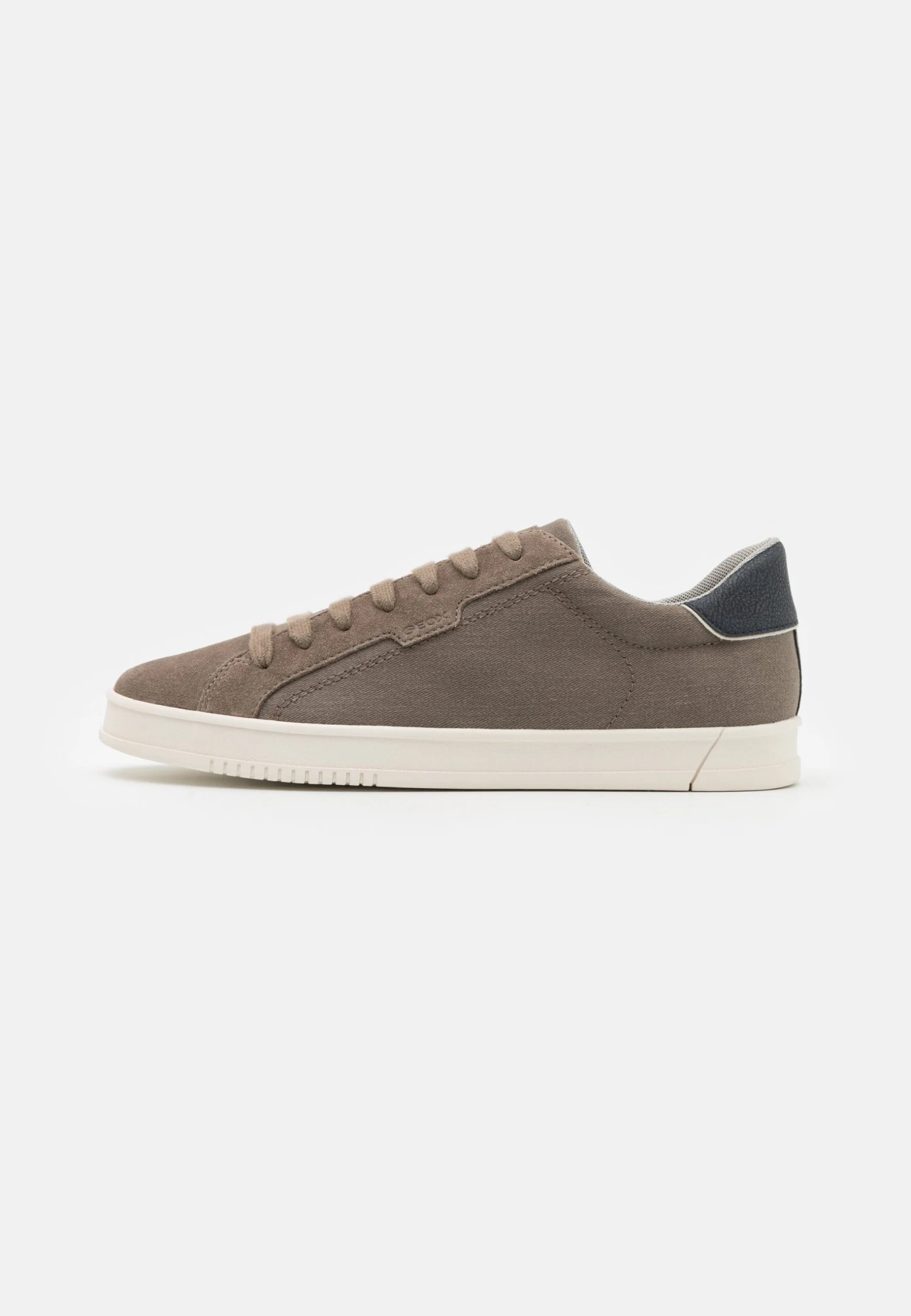 Geox Pieve - Sneakers Laag - Dove Grey 1 Geox Pieve - Sneakers Laag - Dove Grey