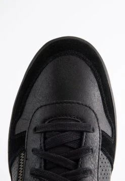 Geox Sneakers Laag - Black -Geox fe95fa975d5944a7afb94d94a056e121